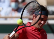 雷火电竞简介-法国网球队险胜西班牙网球队，费德勒爆发神勇的简单介绍