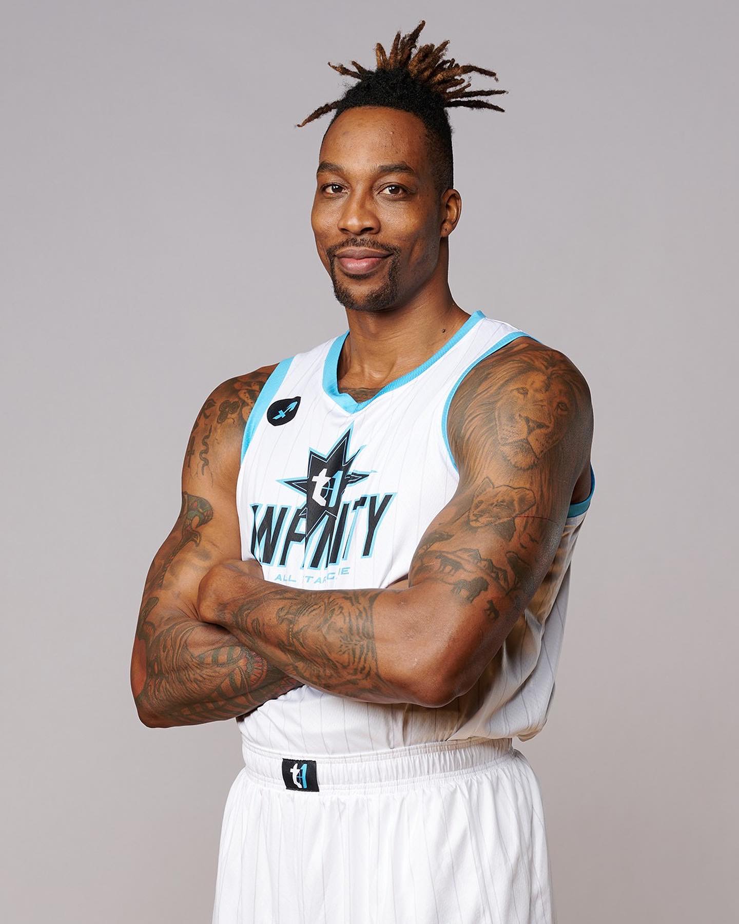 关于霍华德因体能不佳被指责,需加强训练提升状态的信息 关于霍华德因体能不佳被指责,需加强训练提升状态的信息