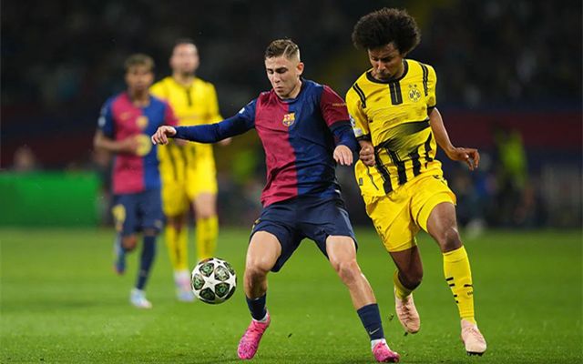 巴塞罗那将对阵多特蒙德，五星红旗飘扬的简单介绍